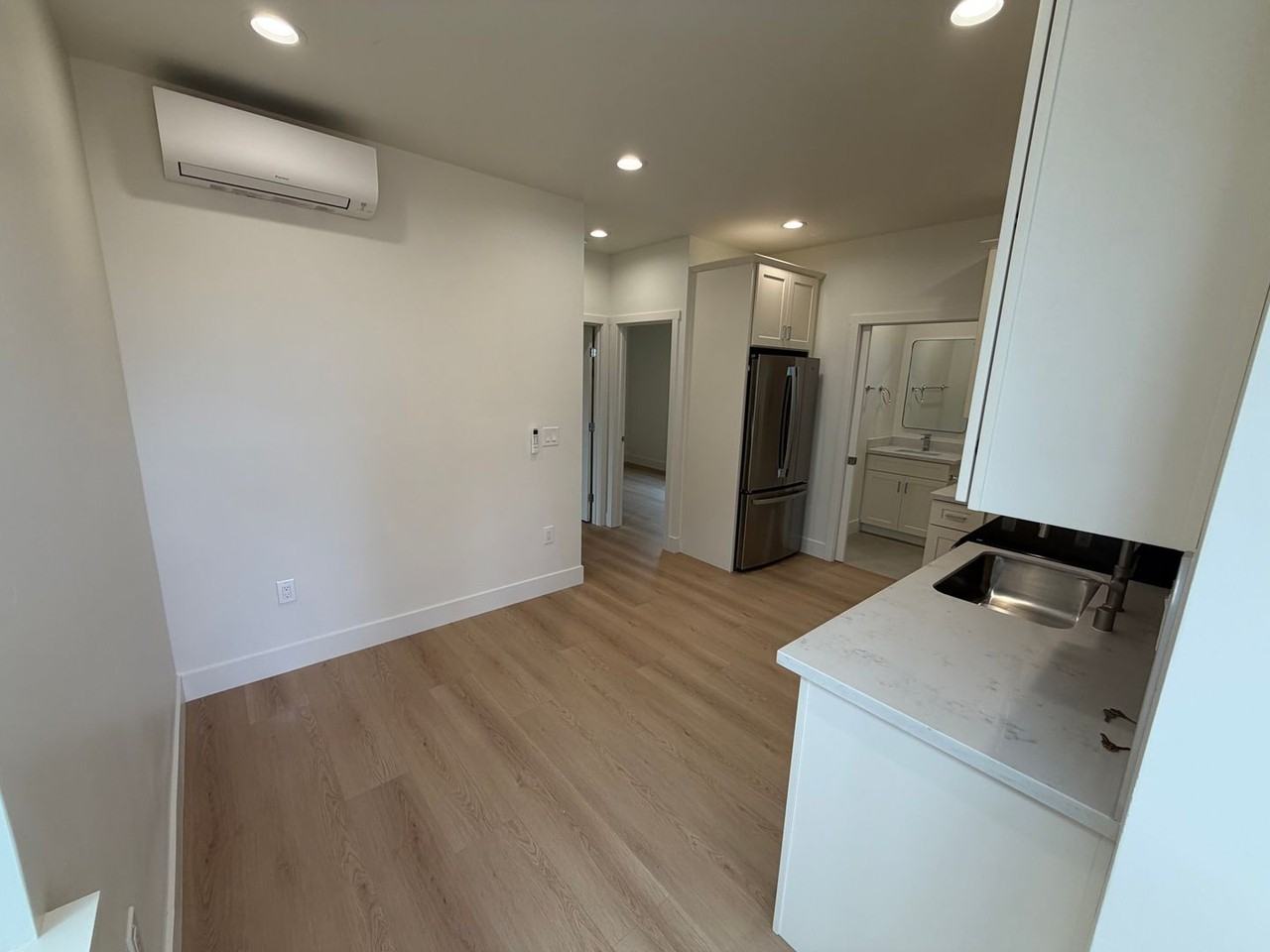 2422 Kayak Aly - Photo 6 of 18