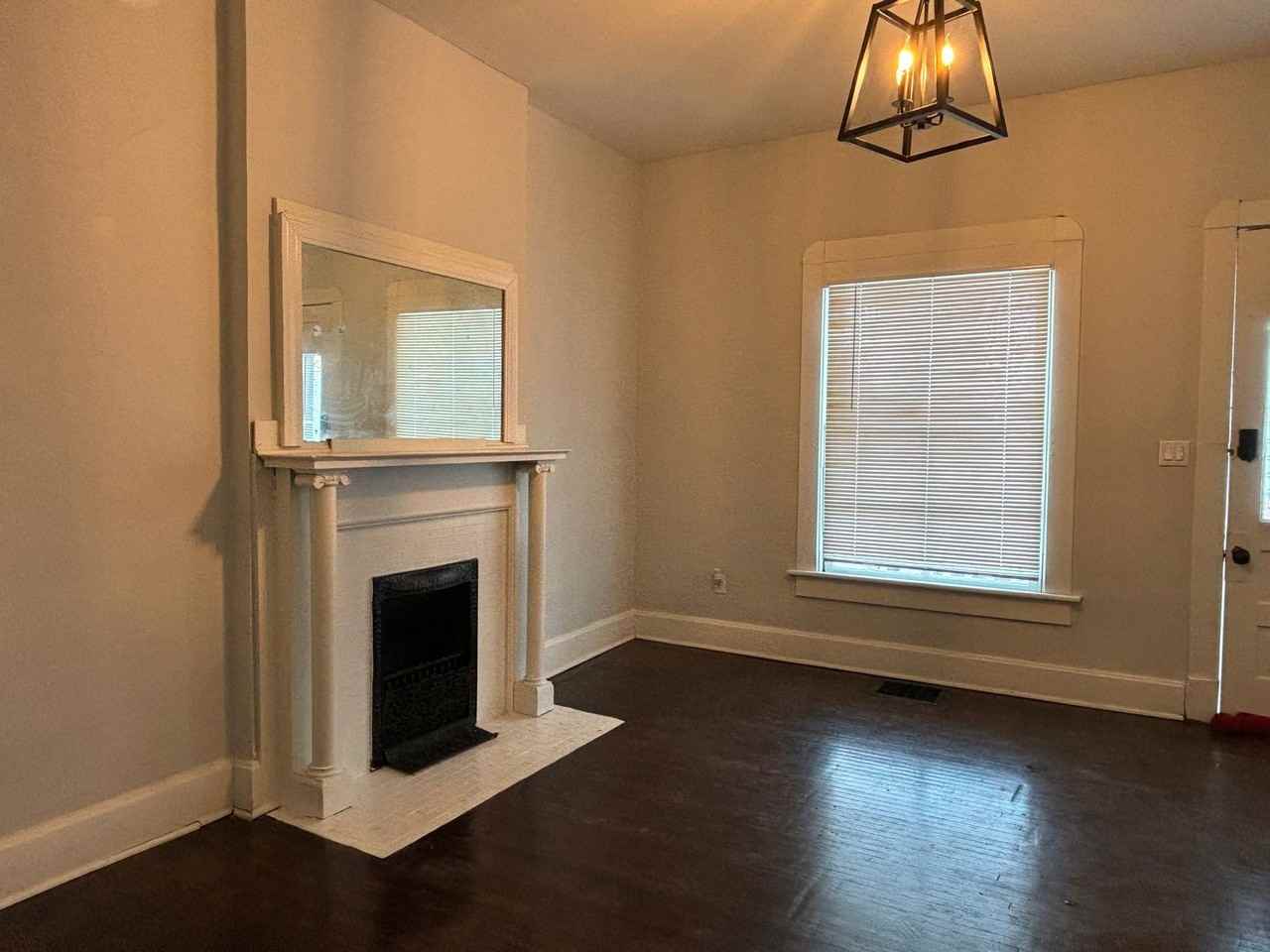 330 N Arsenal Ave - Photo 3 of 16