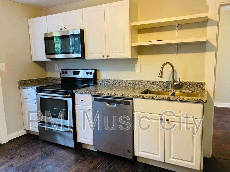 215 Robinwood Ave - Photo 2 of 16