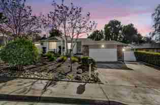 909 Halite Way - Photo 1 of 1