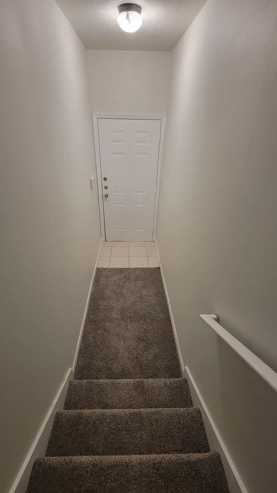 17975 Villa Creek Dr - Photo 5 of 40