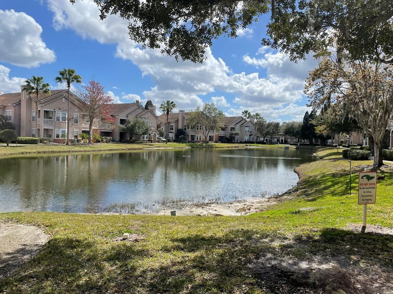 17975 Villa Creek Dr - Photo 5 of 25