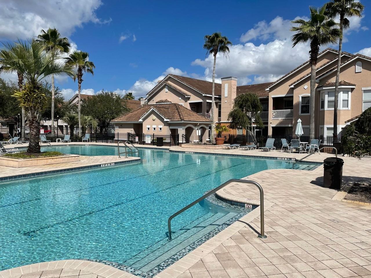 17975 Villa Creek Dr - Photo 6 of 25