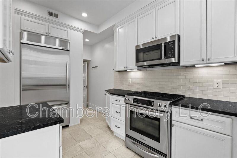 2355 Ashmead Pl Nw - Photo 6 of 46