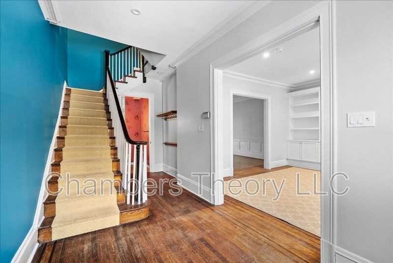 2355 Ashmead Pl Nw - Photo 7 of 46