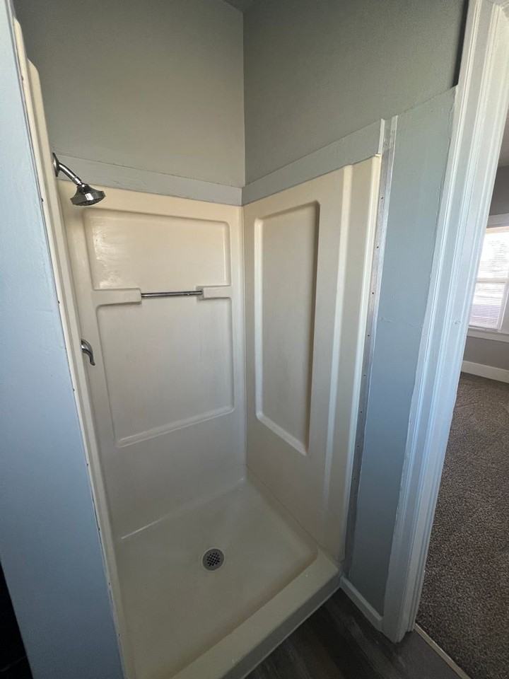 354 N 7th Ave - Photo 7 of 9