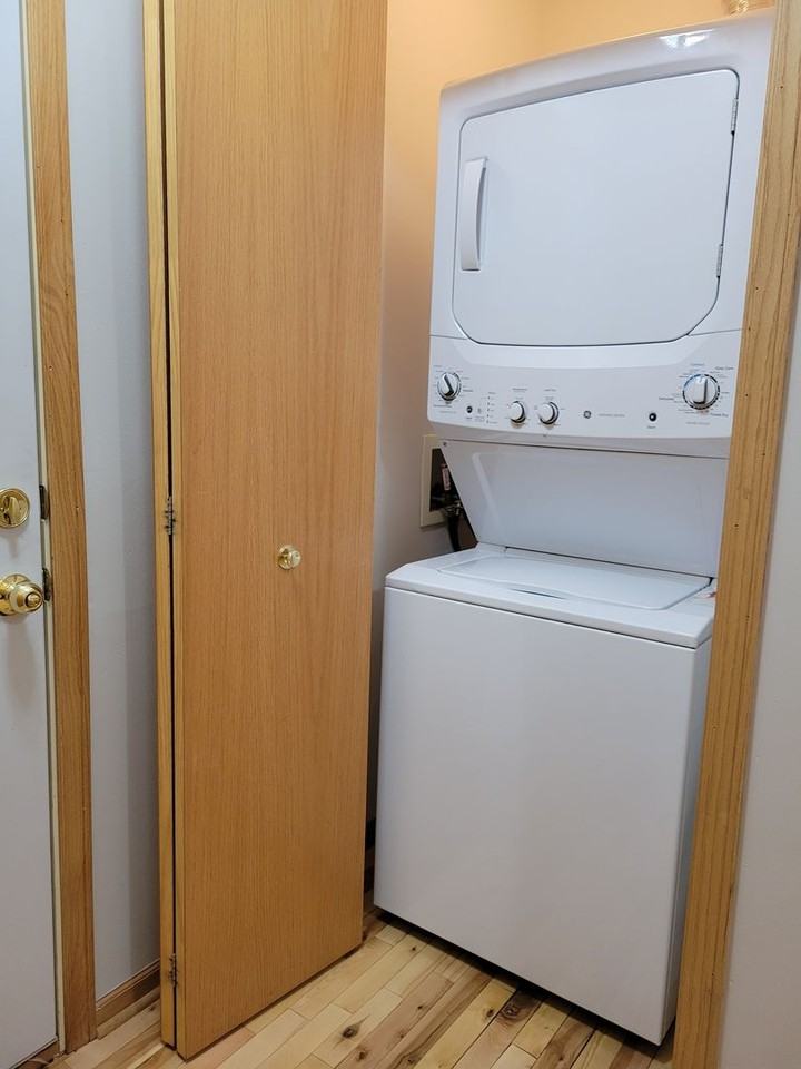 715 Grandview Way - Photo 7 of 37