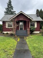 featured image of 1827 Nichols Blvd