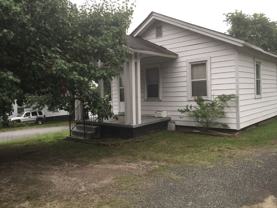 1104 W Webb Ave - Photo 1 of 1