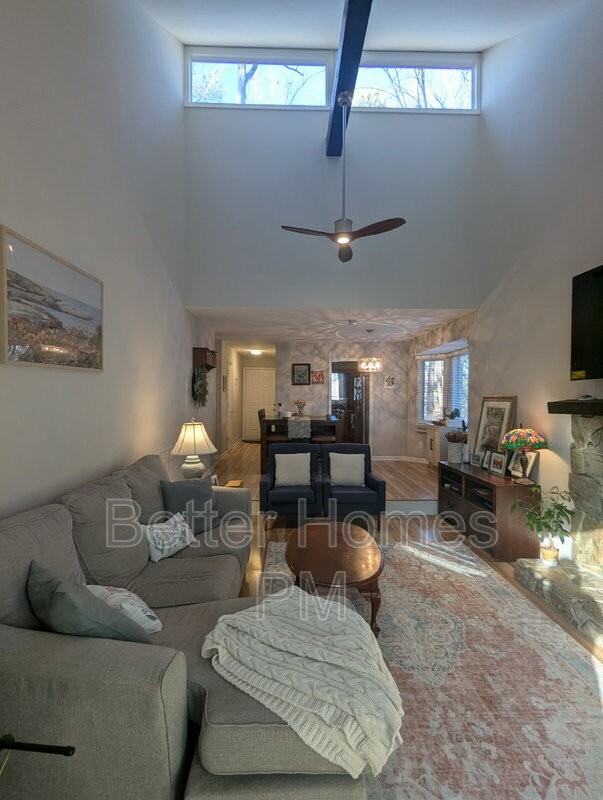 5513 Kaplan Dr - Photo 6 of 25