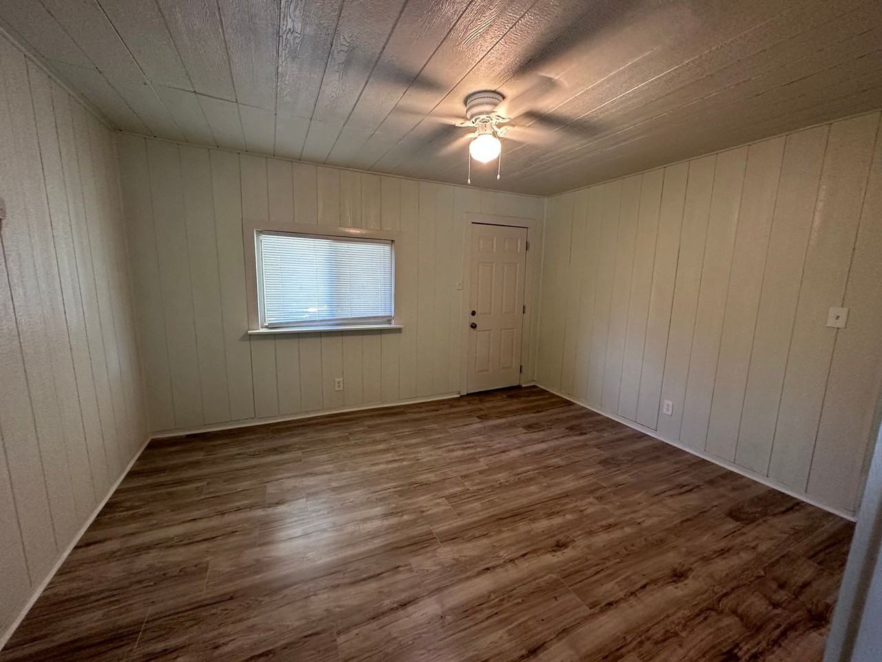 455 E 71st St - Photo 2 of 11