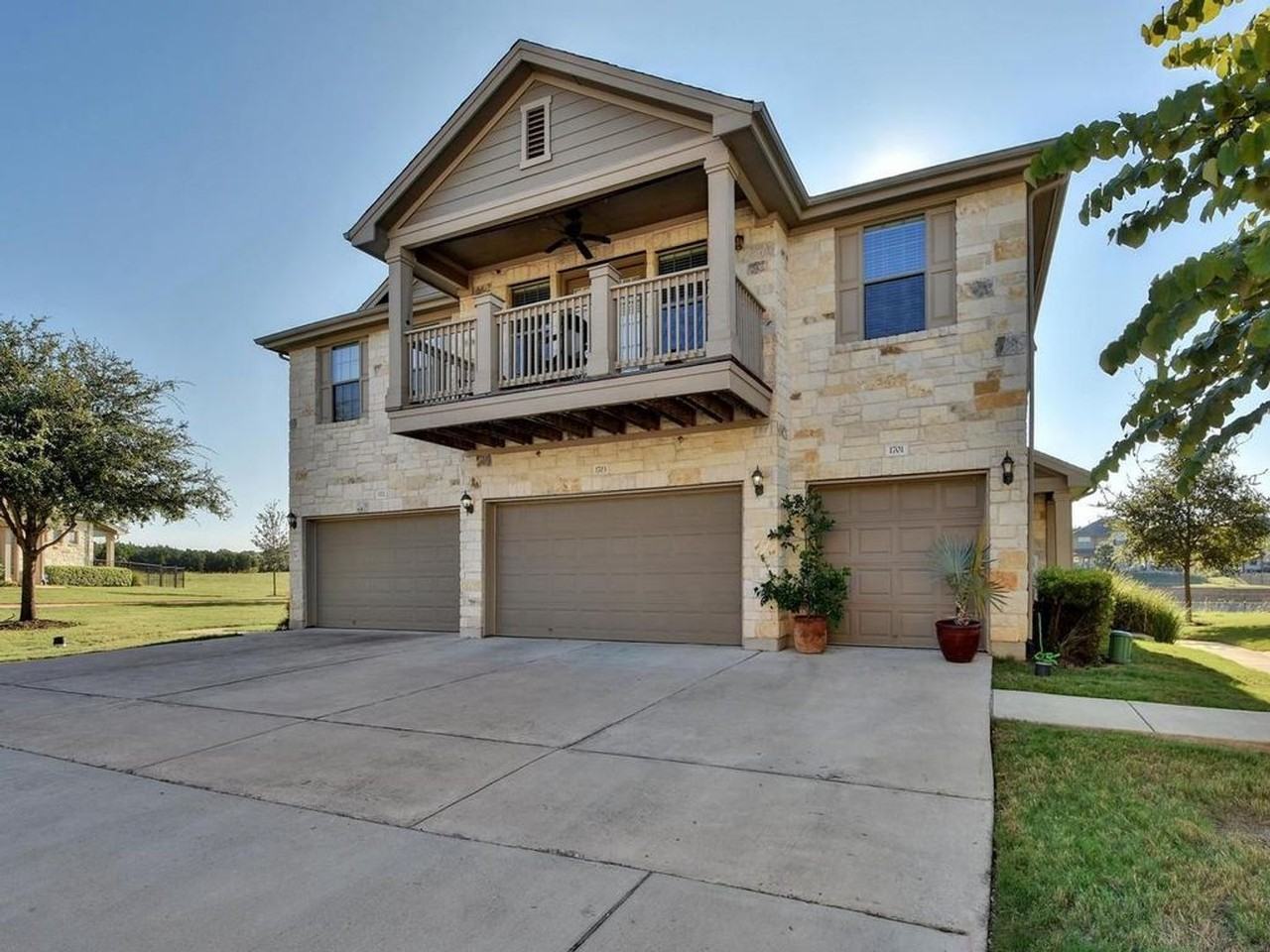 9201 Brodie Ln #1703 - Photo 3 of 30