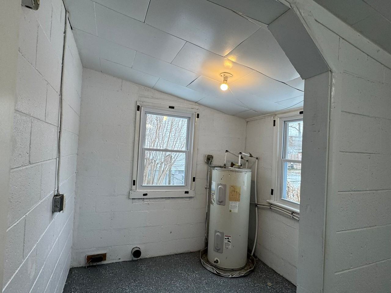 16207 Lucia Dr - Photo 5 of 23