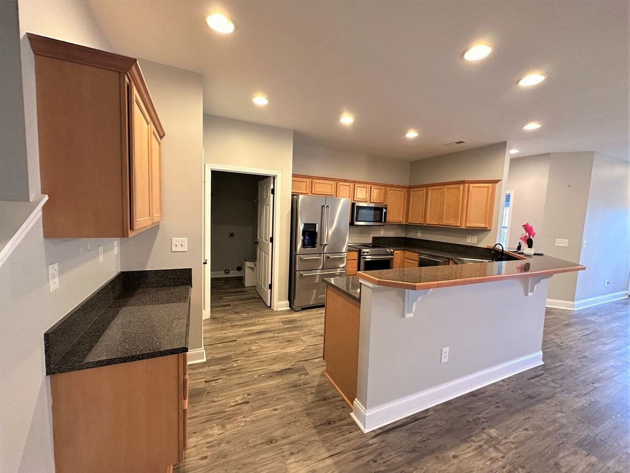 156 Hardinberry St - Photo 4 of 19