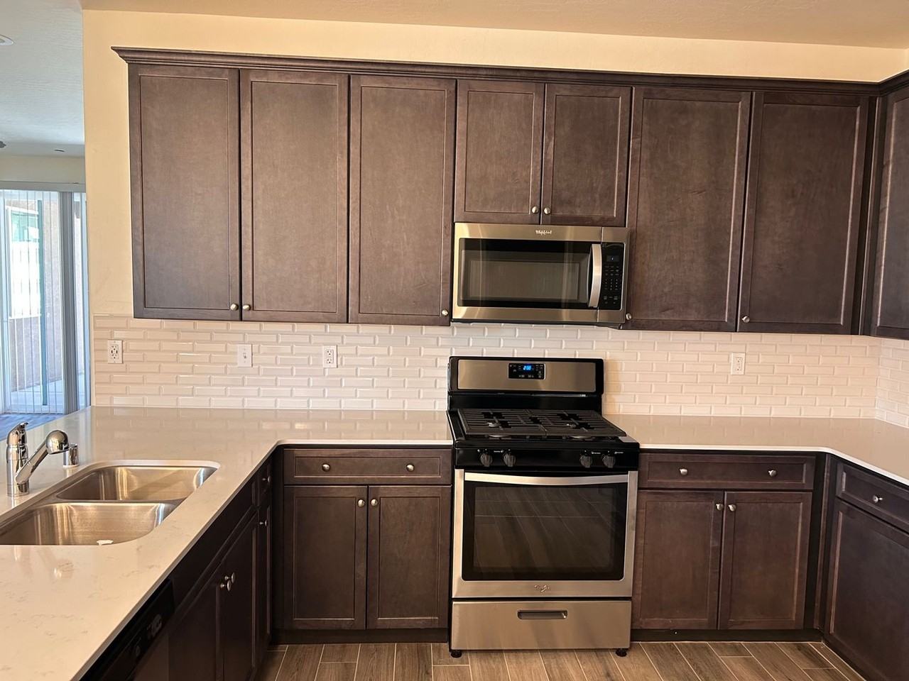 3922 W Nellis Ave - Photo 5 of 9