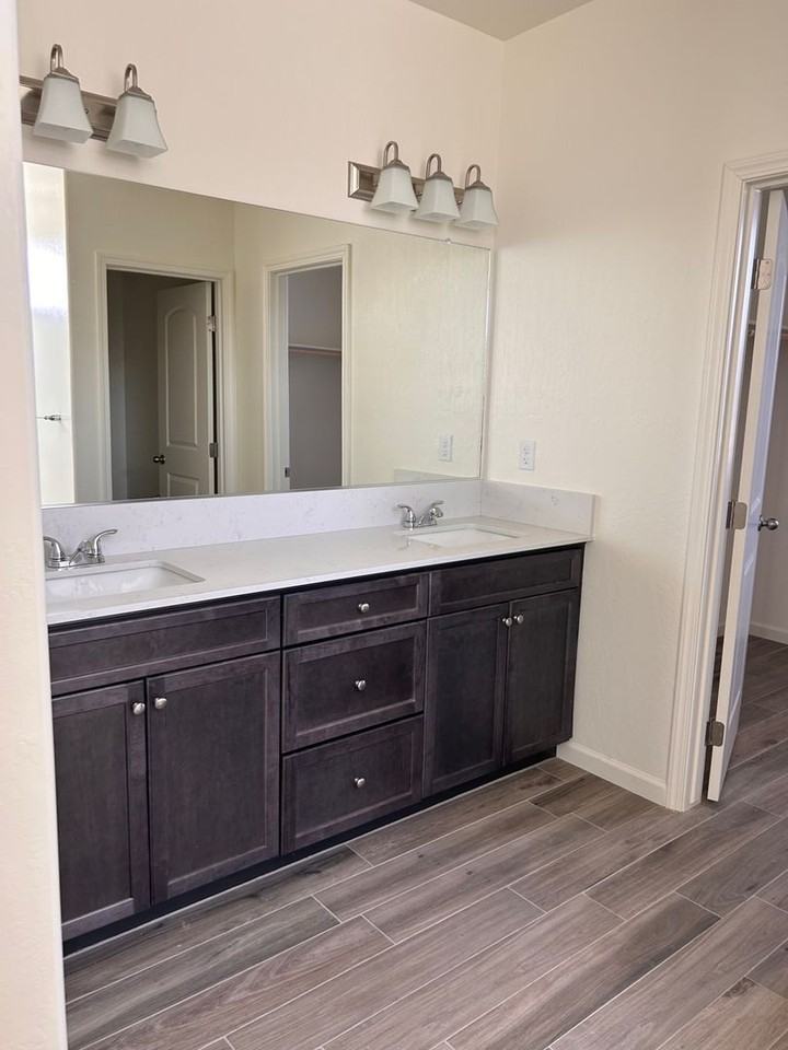 3922 W Nellis Ave - Photo 6 of 9