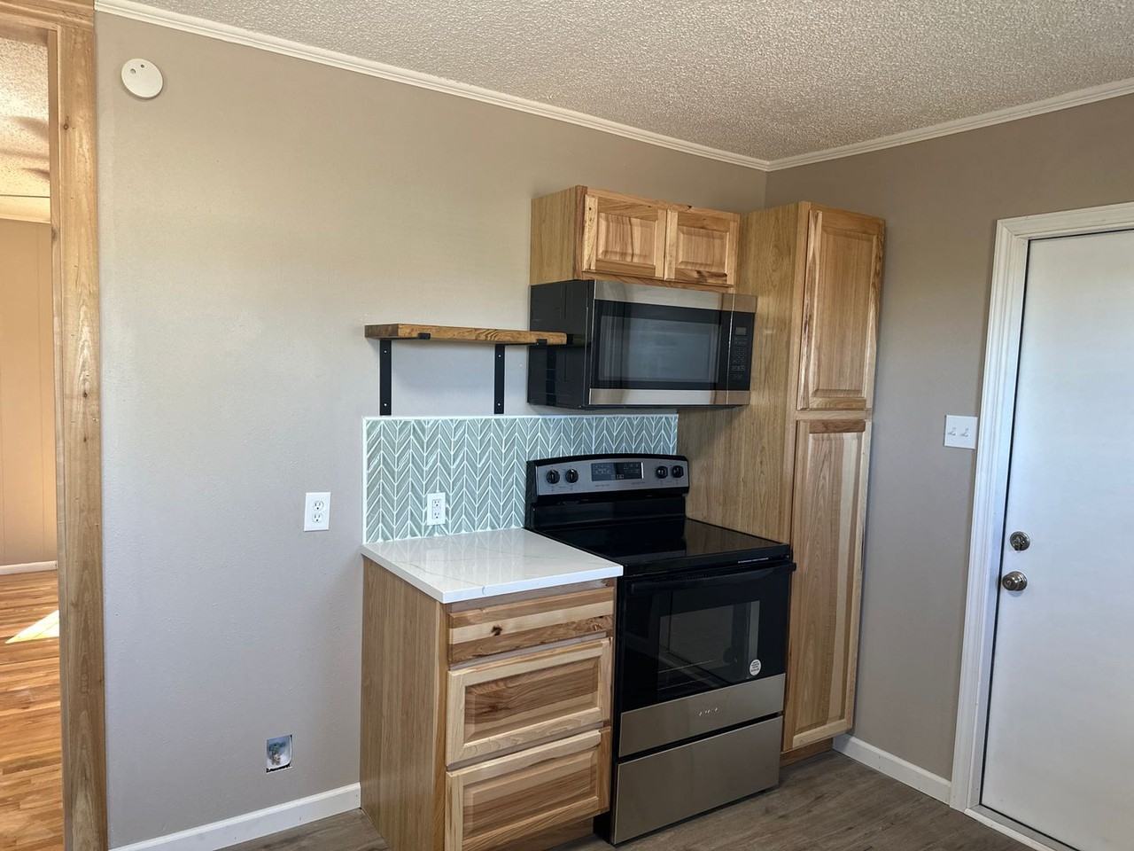 2810 S 10th St - Photo 6 of 19