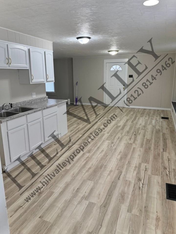 2628 N 12th St - Photo 5 of 12