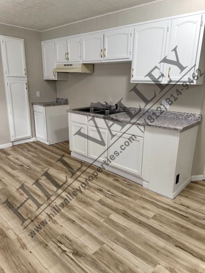 2628 N 12th St - Photo 6 of 12