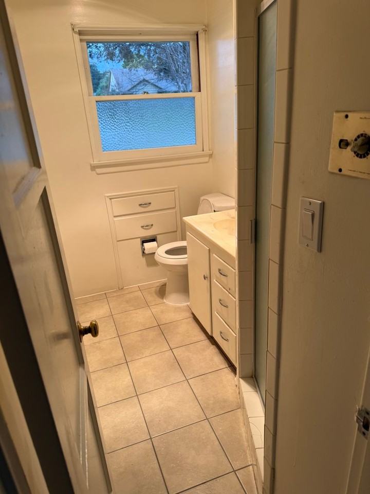 2266 Monte Vista St - Photo 3 of 4