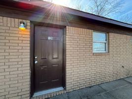 featured image of E 11th St