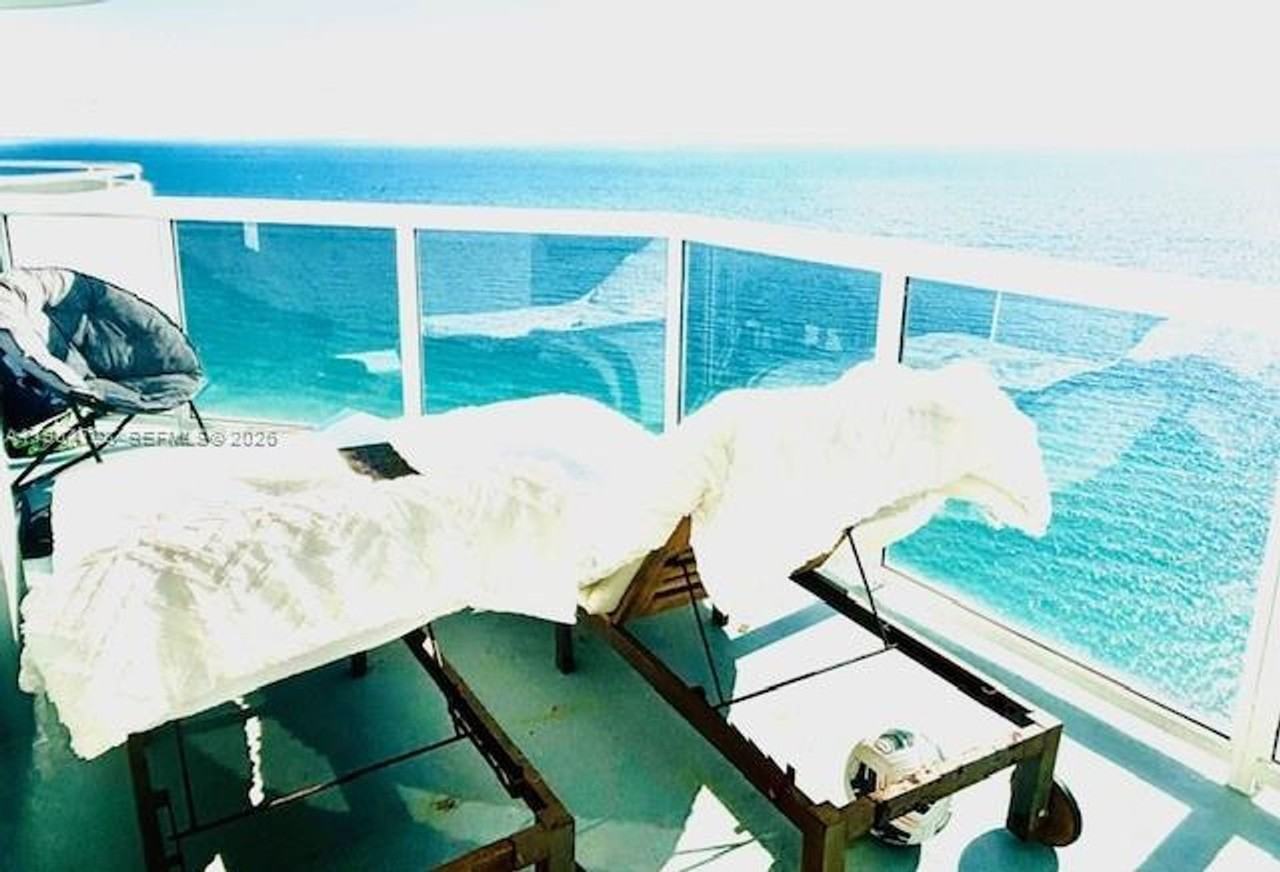 6301 6301 Collins Ave appt 2802 - Photo 4 of 28