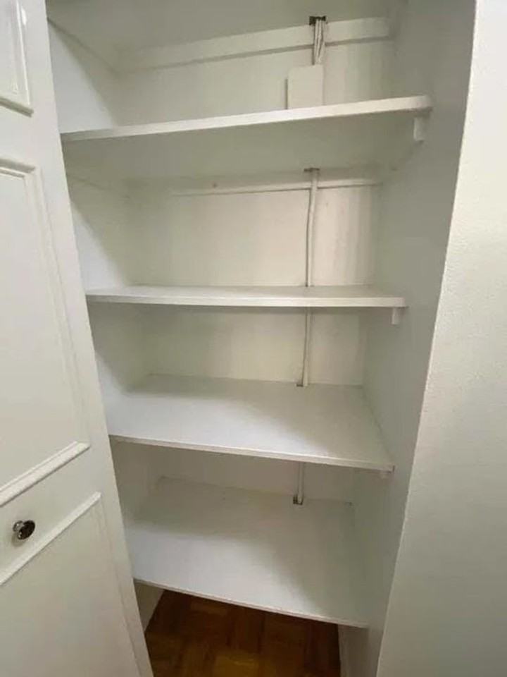 189 Freeman St - Photo 5 of 10