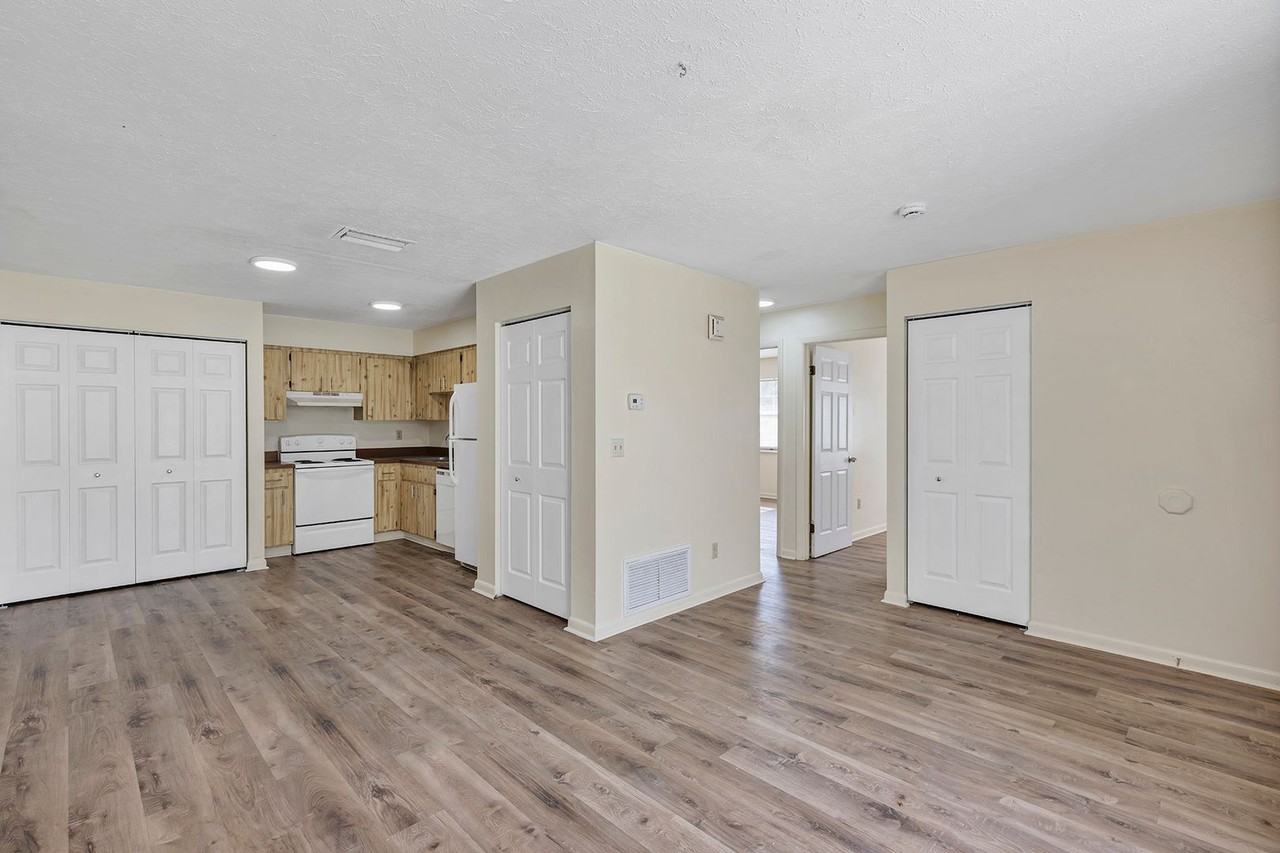 3800 Nw 17th Court Rd #C - Photo 3 of 18