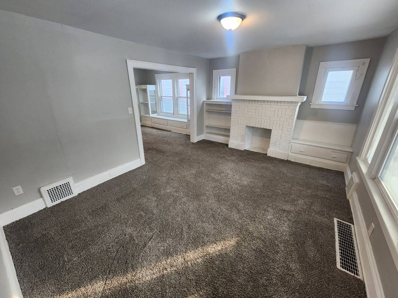 11705 Ablewhite Ave - Photo 4 of 28