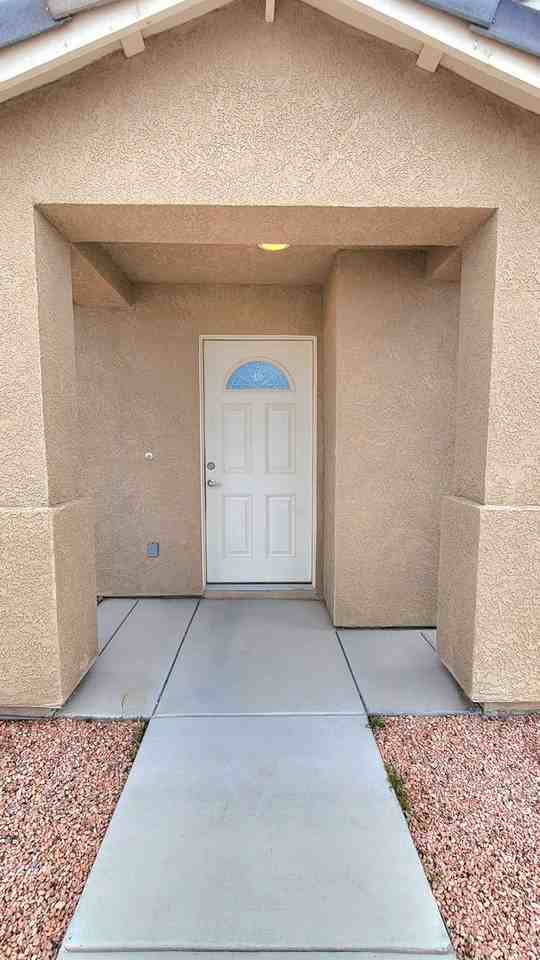 3799 N Mayfield Ranch Rd - Photo 4 of 42