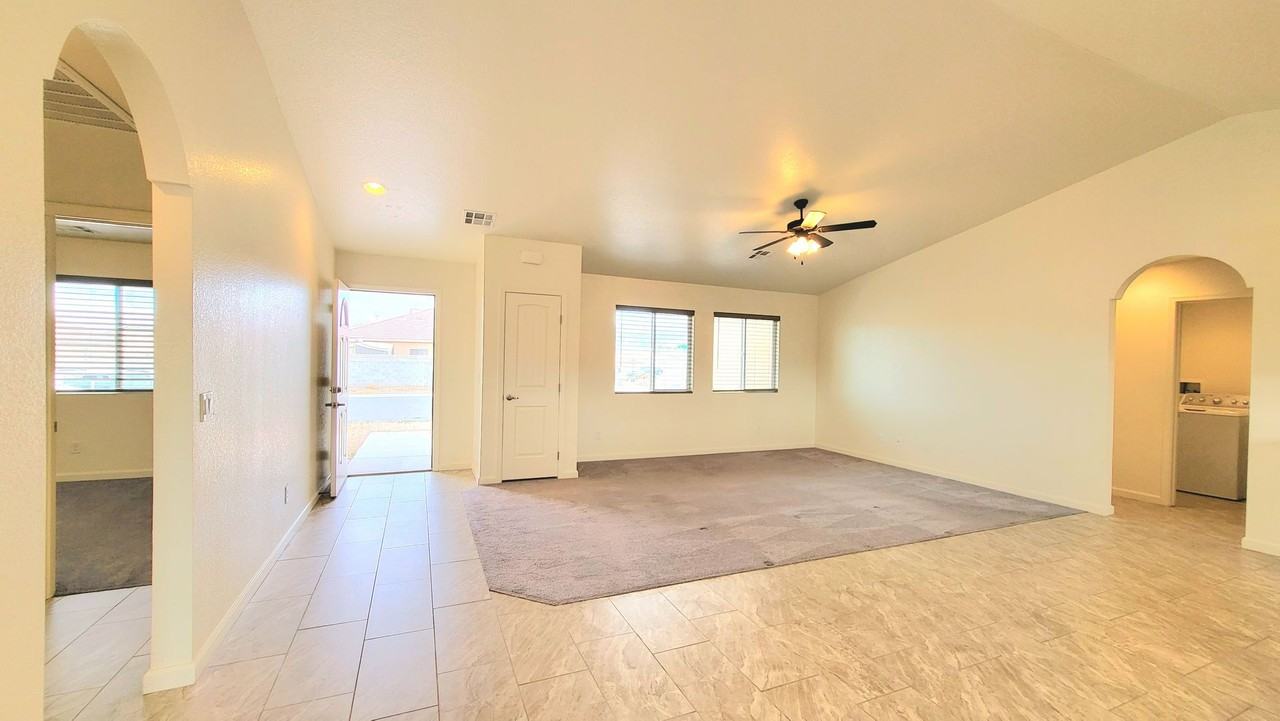 3799 N Mayfield Ranch Rd - Photo 6 of 42