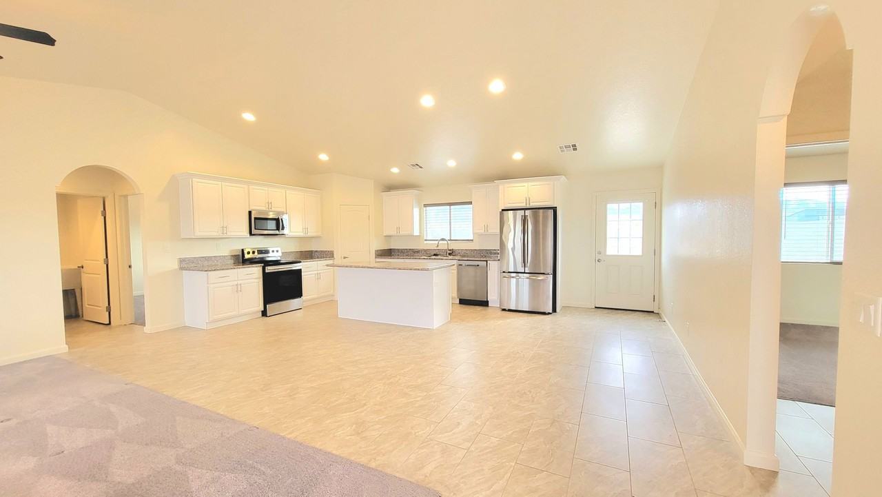 3799 N Mayfield Ranch Rd - Photo 7 of 42