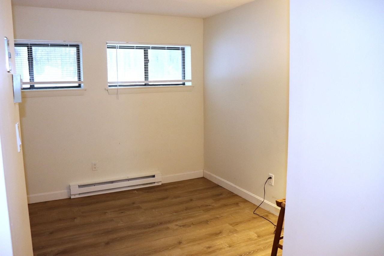 38 Windsor Hill Way - Photo 7 of 10