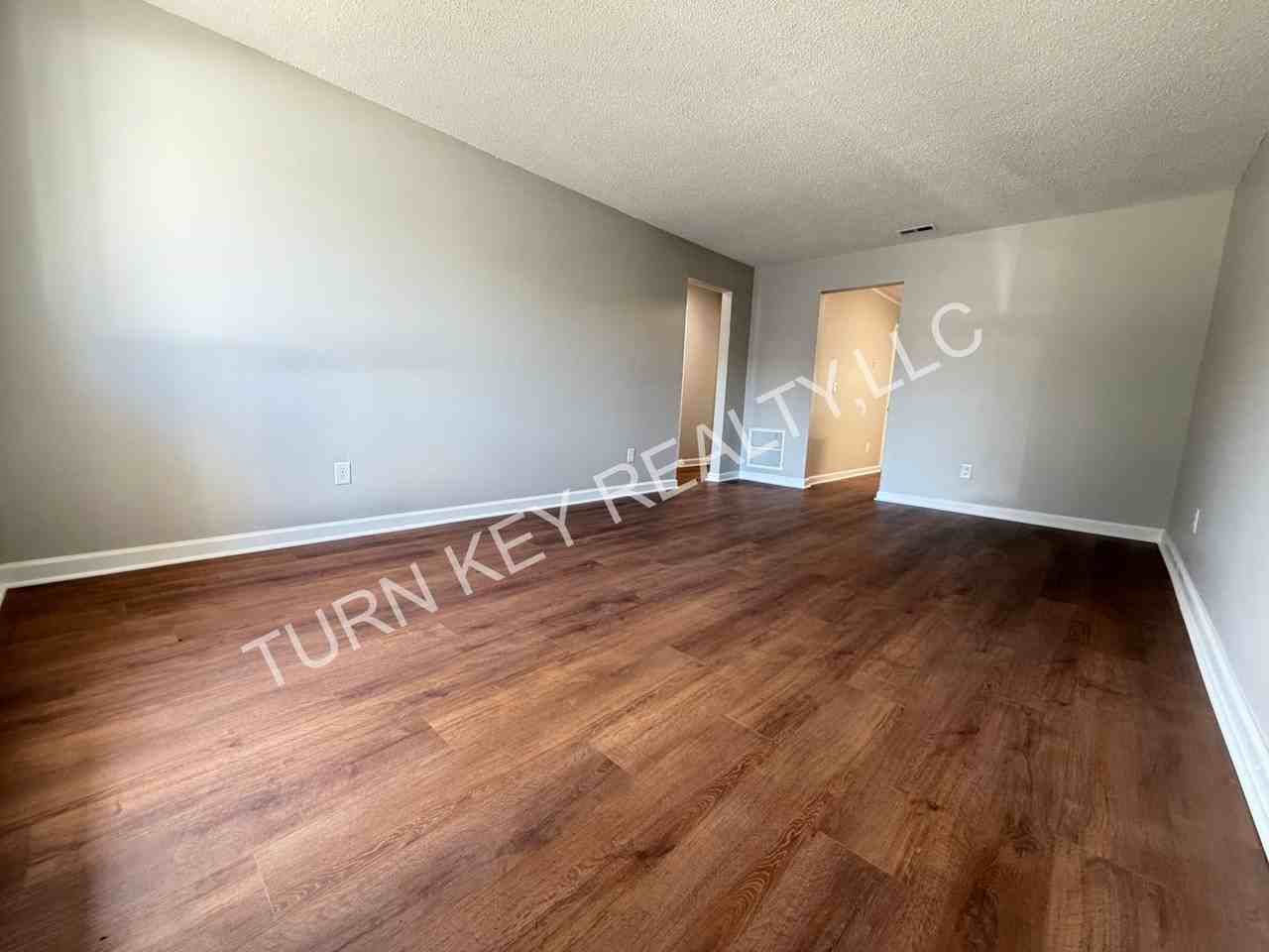 2340 Grayson Valley Dr - Photo 5 of 13