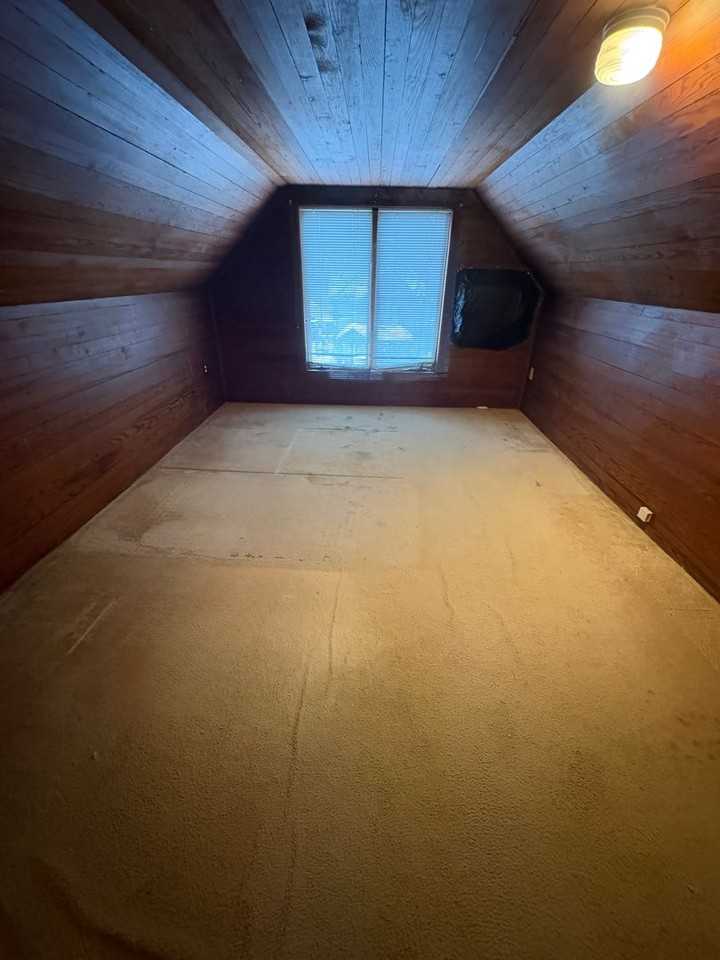 422 Pearl (YPF LLC) - Photo 2 of 3