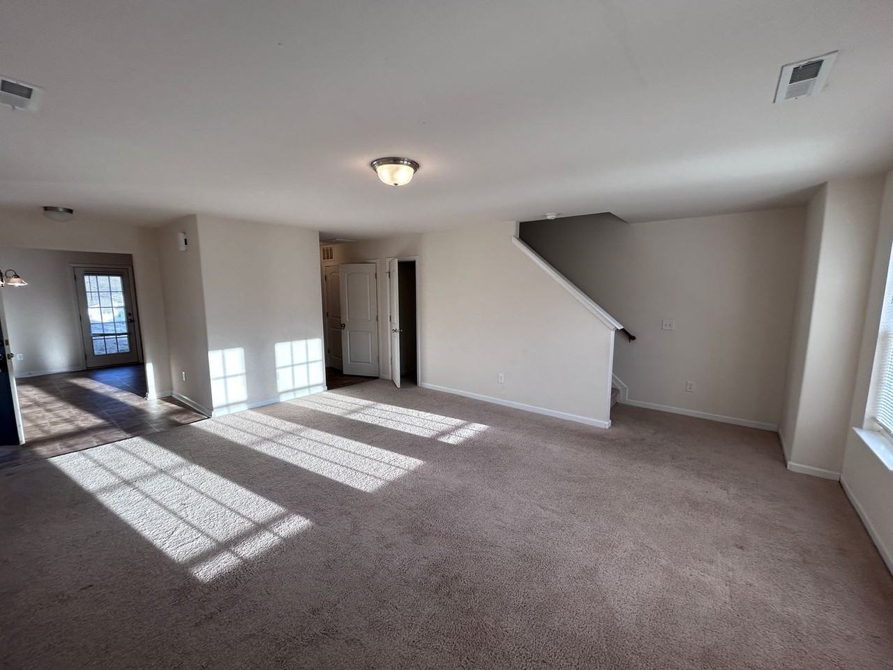 482 Sandybrooke Dr - Photo 6 of 22