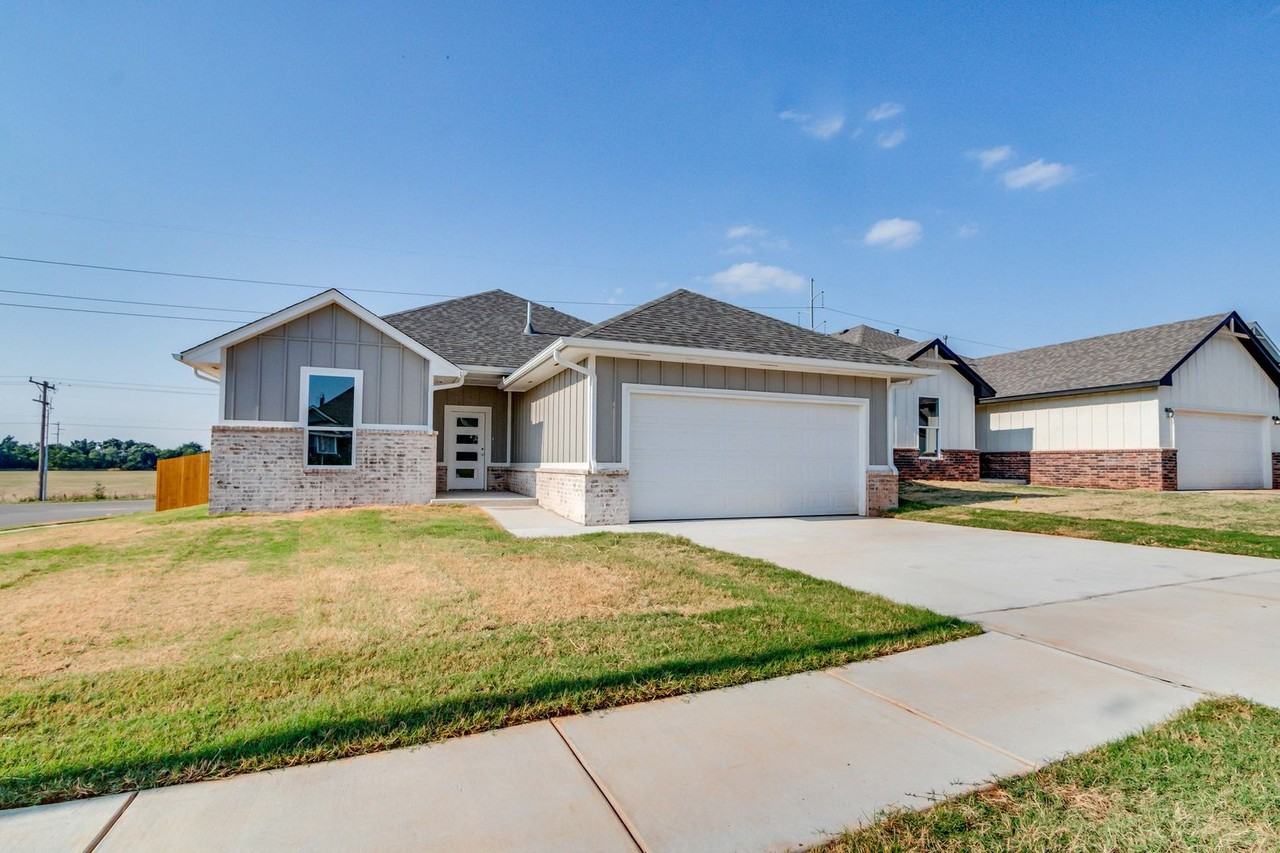 8329 Nw 163rd Ter - Photo 2 of 50