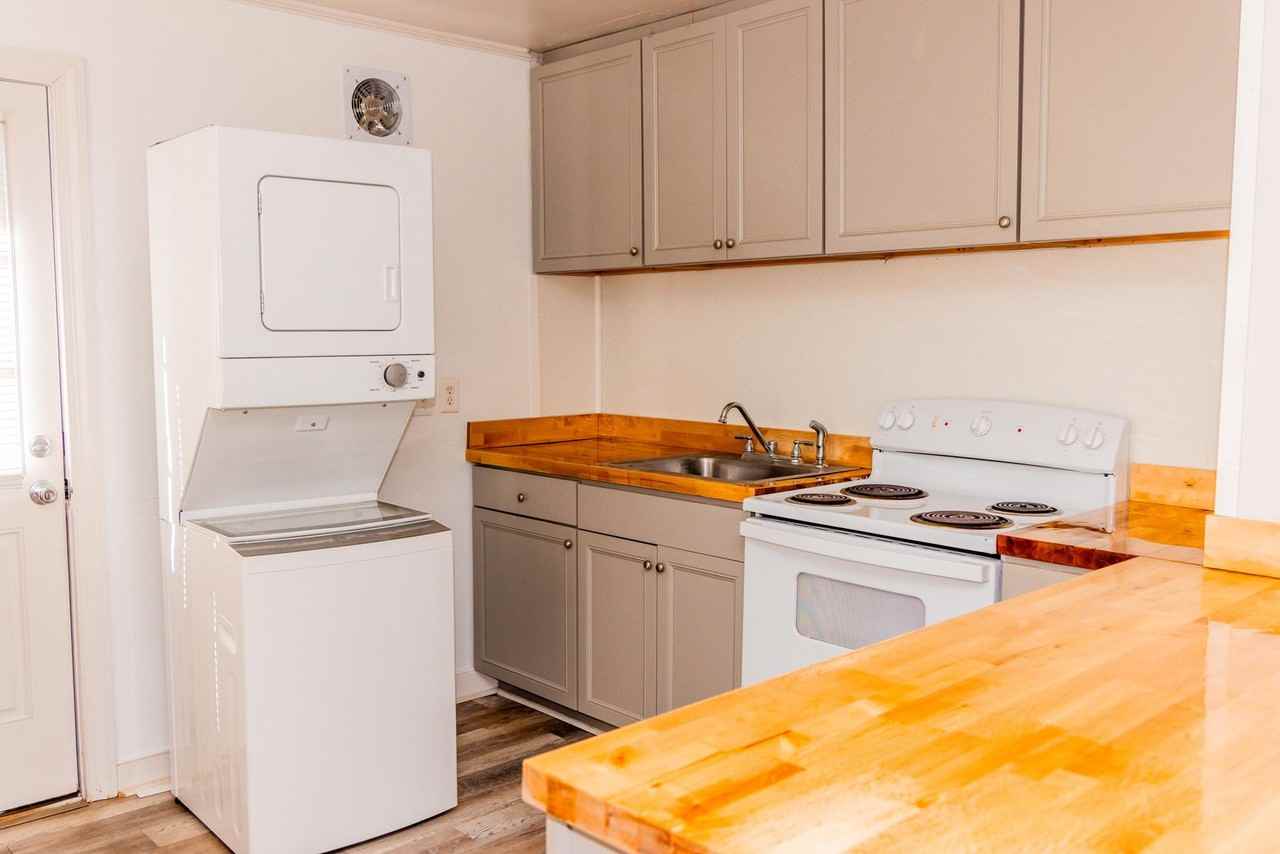 1314 N Parham Rd - Photo 5 of 20