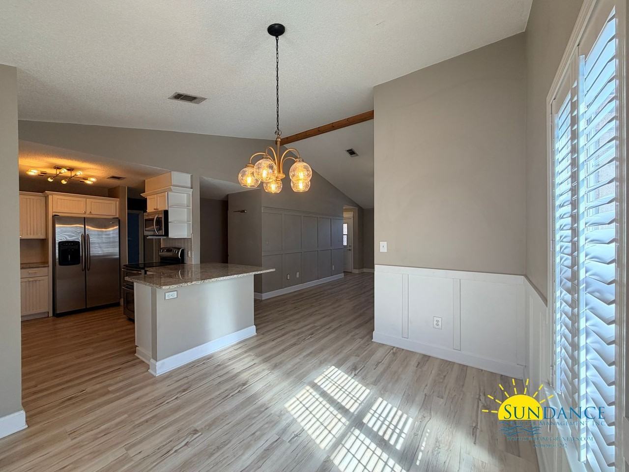 468 W Park Dr - Photo 5 of 30