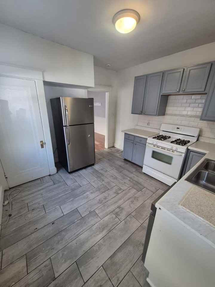 524 Highland Pike - Photo 6 of 24