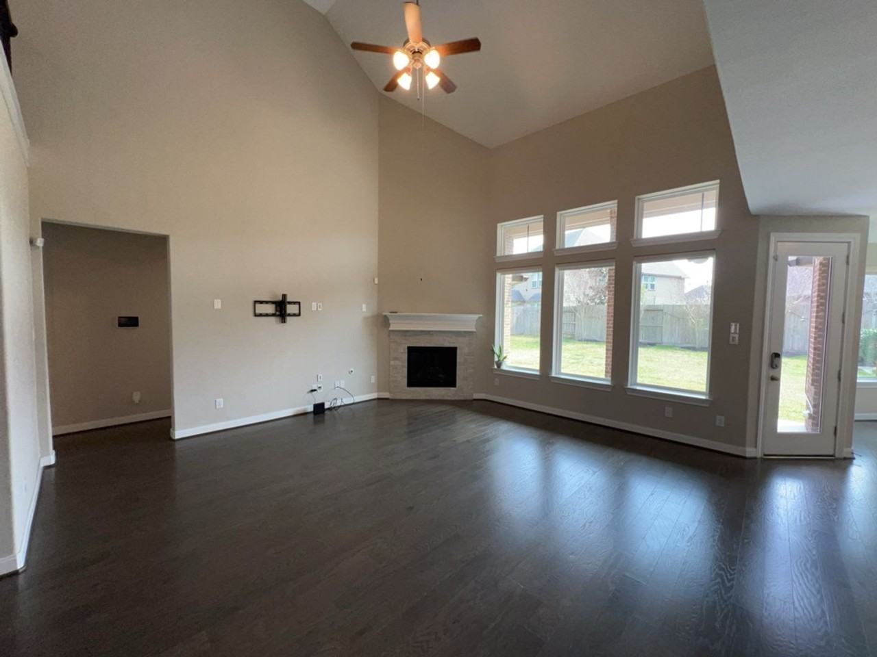 24715 Gracefield Haven Ln - Photo 6 of 40