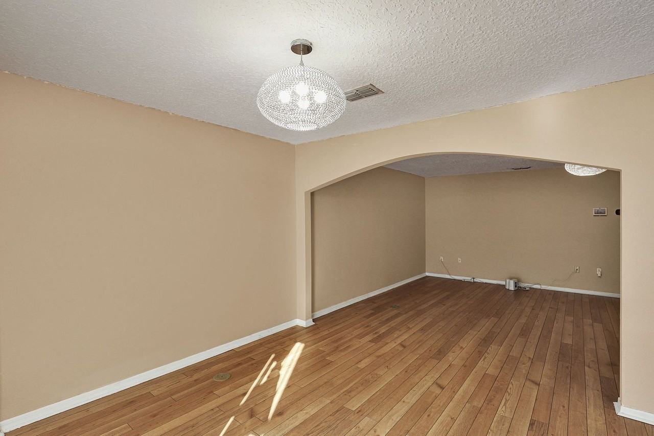 3754 Verde Gardens Cir - Photo 5 of 22