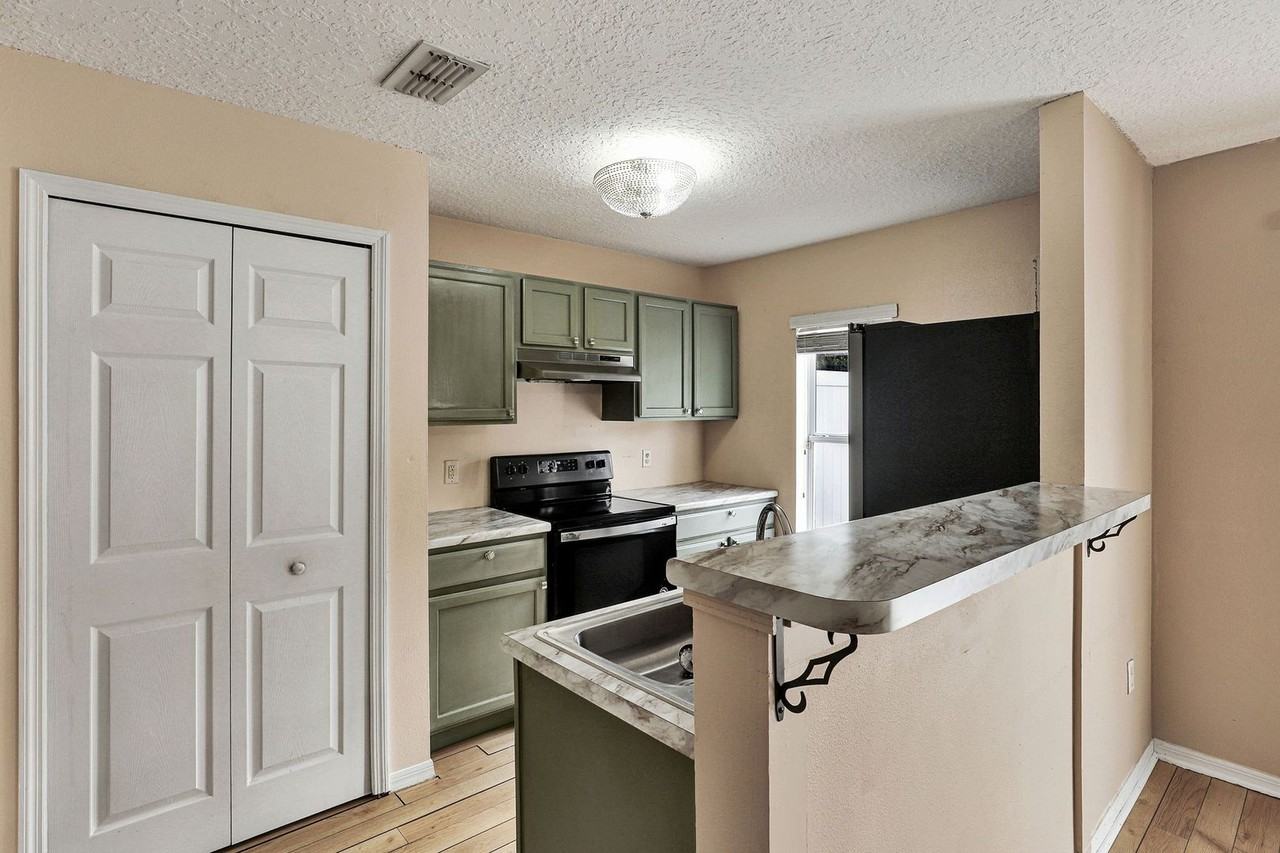 3754 Verde Gardens Cir - Photo 7 of 22