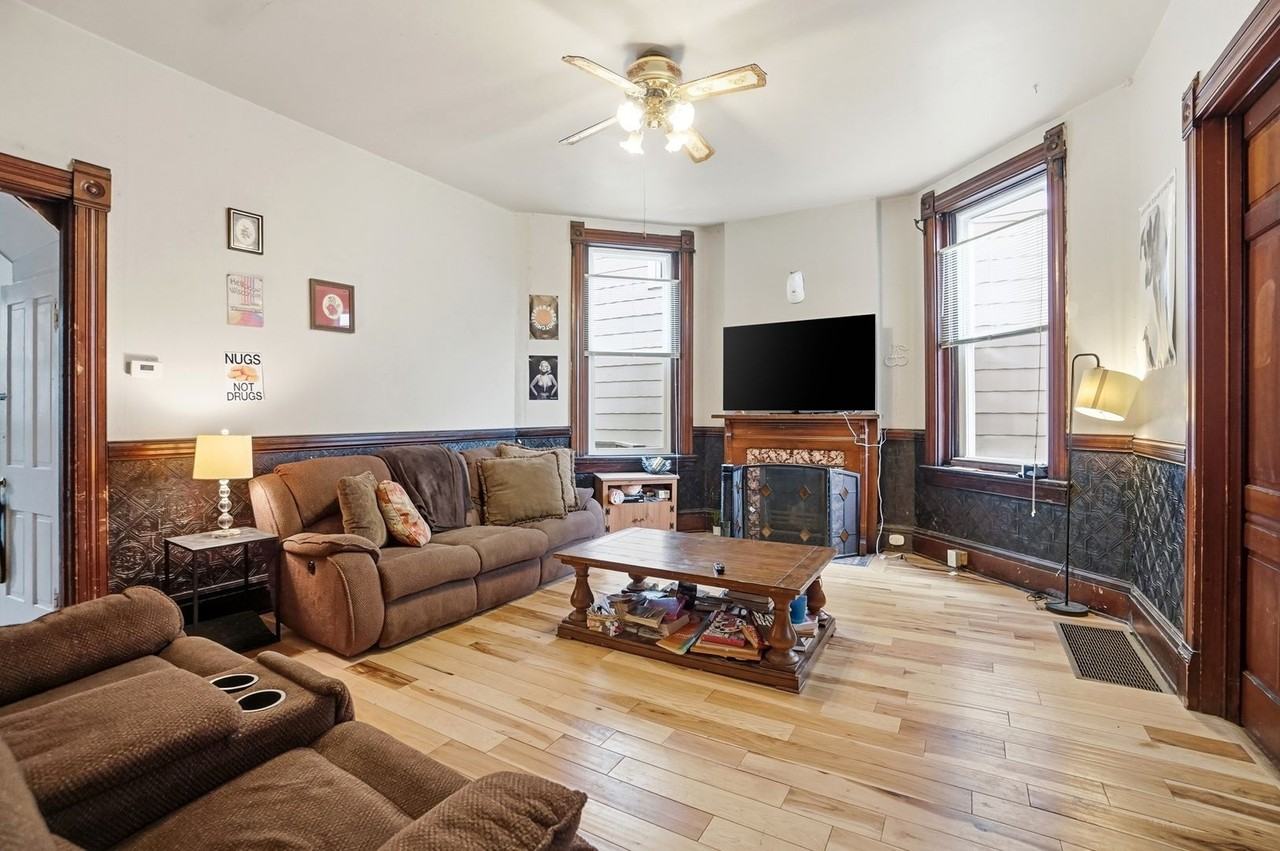 2346 Rohs St - Photo 6 of 47