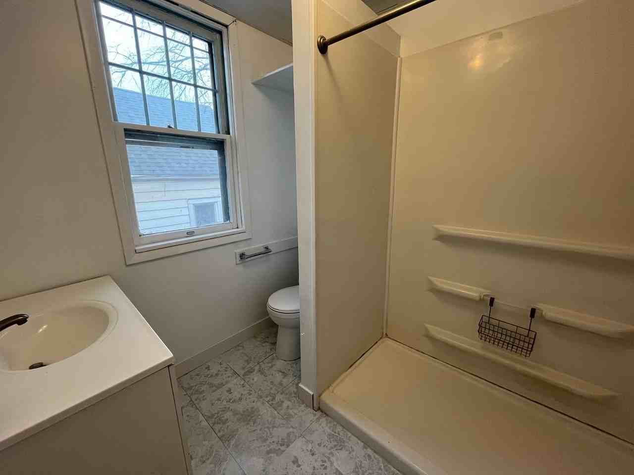 158 5th St - Photo 6 of 12