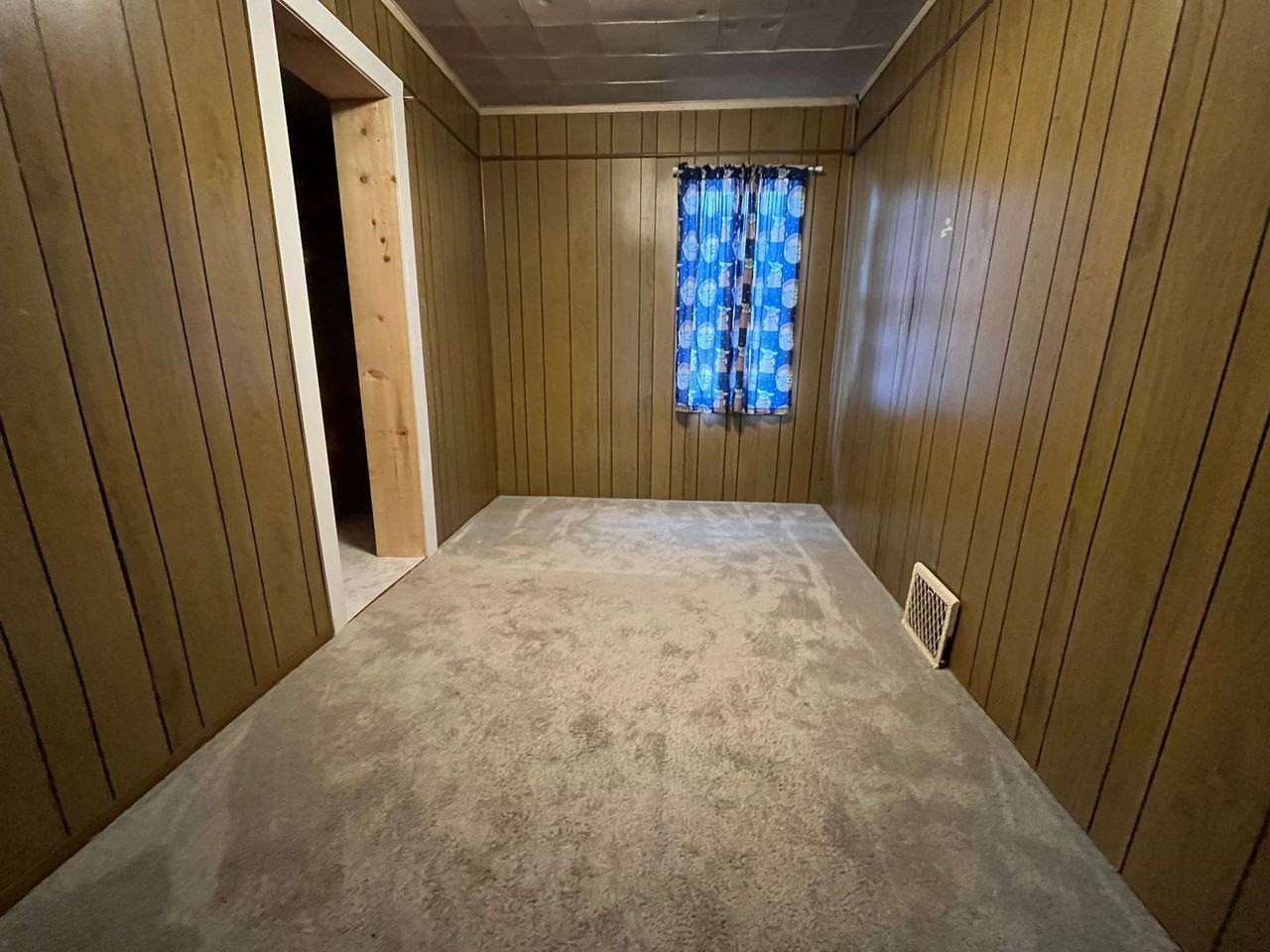 158 5th St - Photo 7 of 12