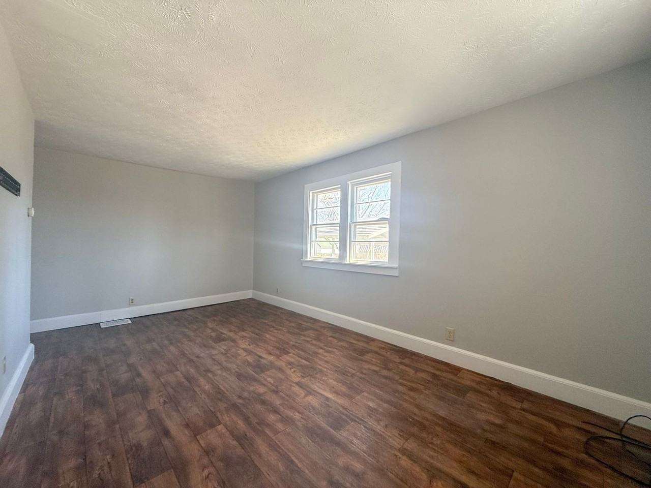 158 King St - Photo 5 of 26