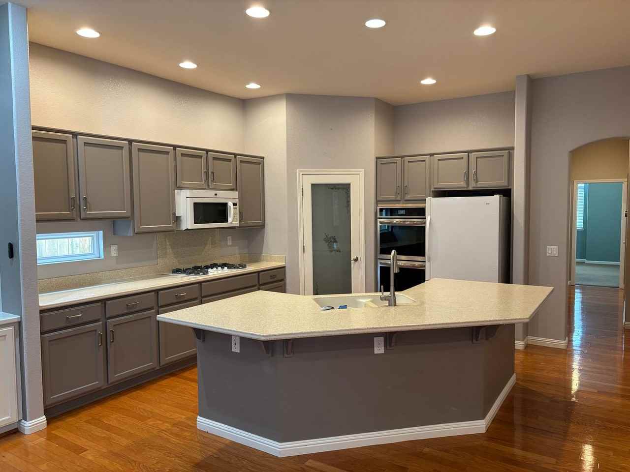 3305 Marina Cove Cir - Photo 7 of 36