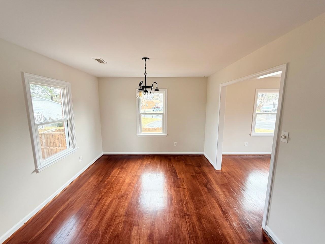 9234 Wicomico Trl - Photo 5 of 15