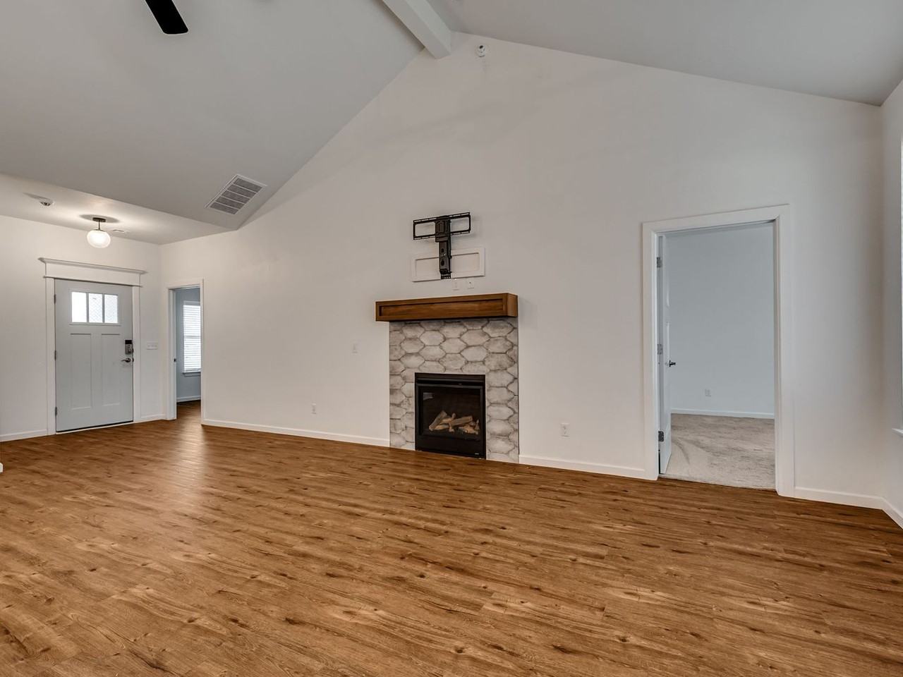 11425 Nw 100th Ct - Photo 6 of 50